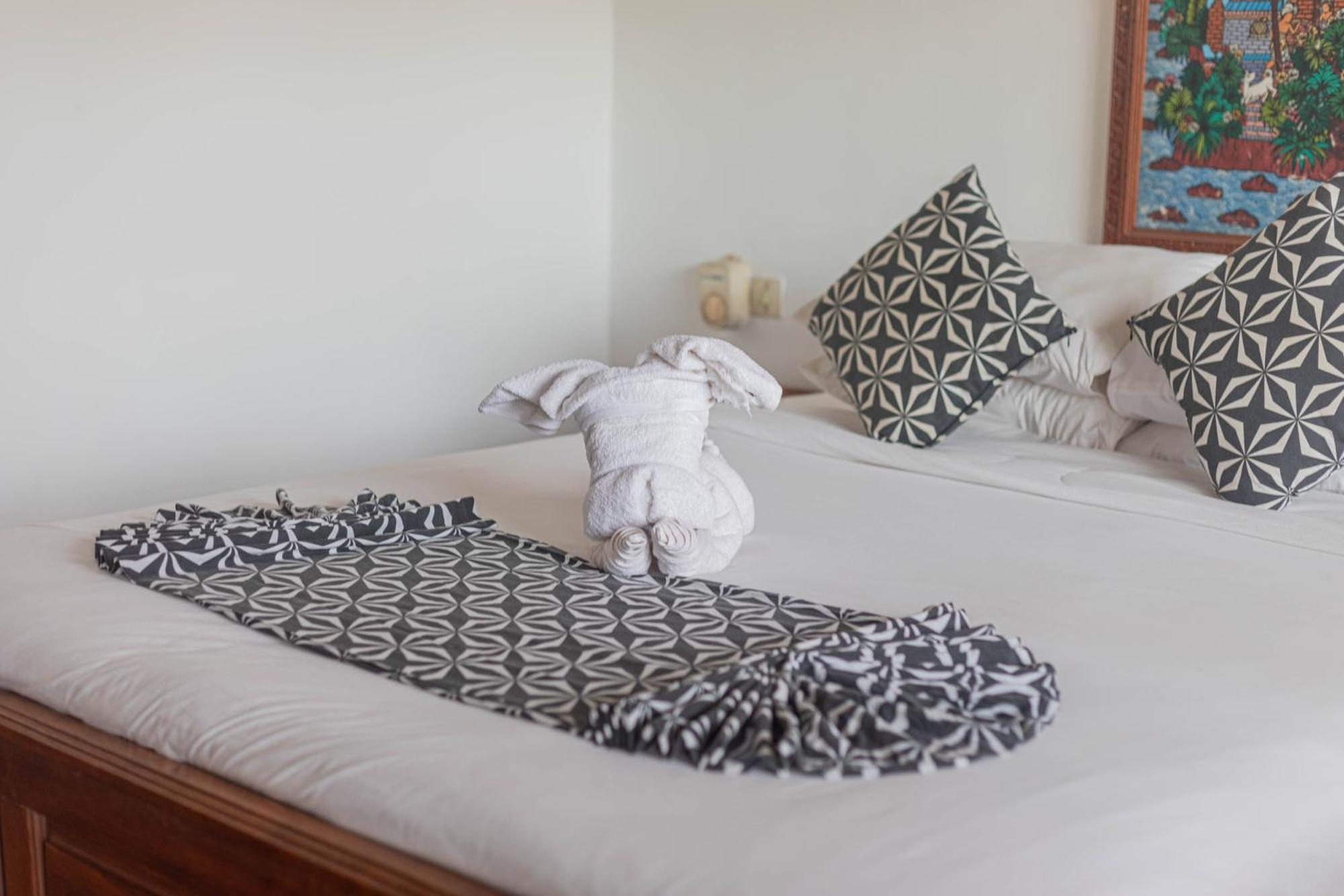 Puri Mango Guest House Sanur Exterior foto